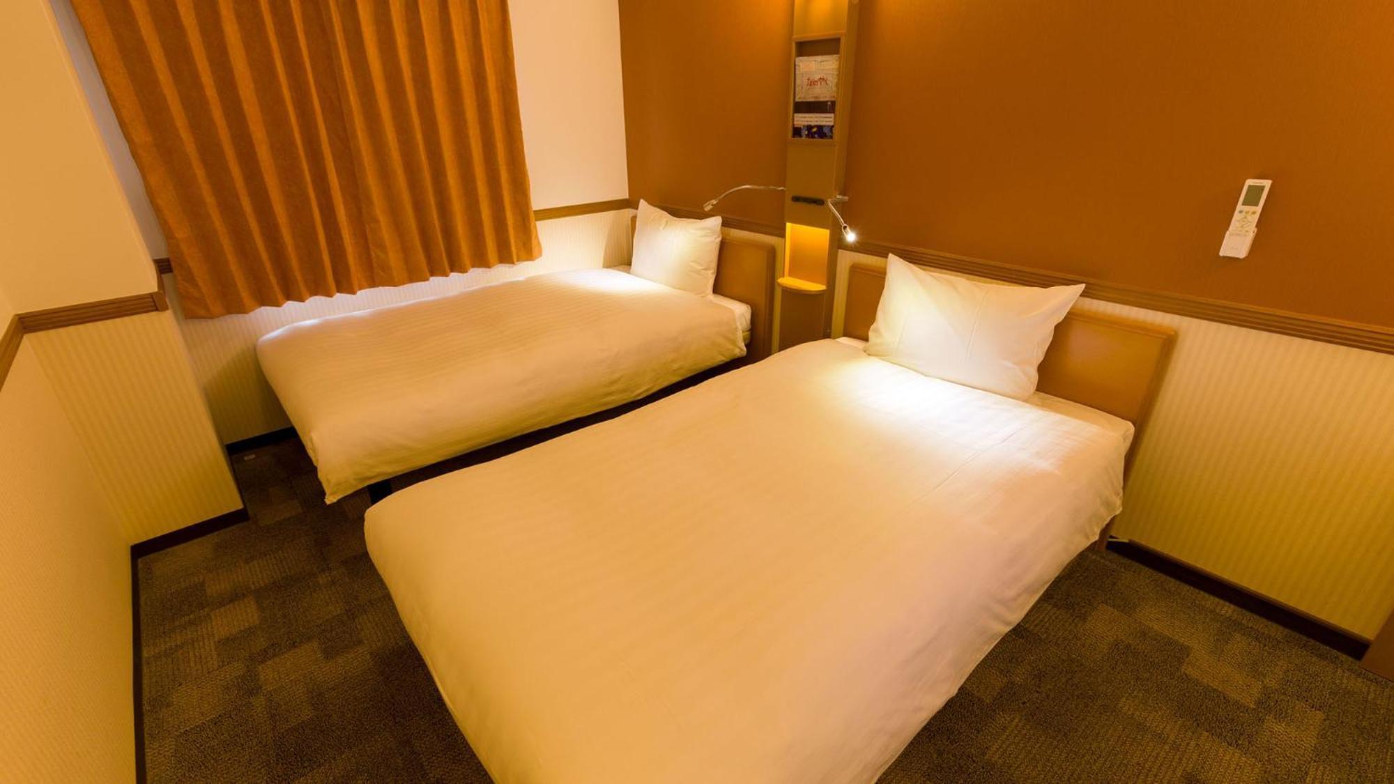 Toyoko Inn Takamatsu Hyogomachi Zimmer foto